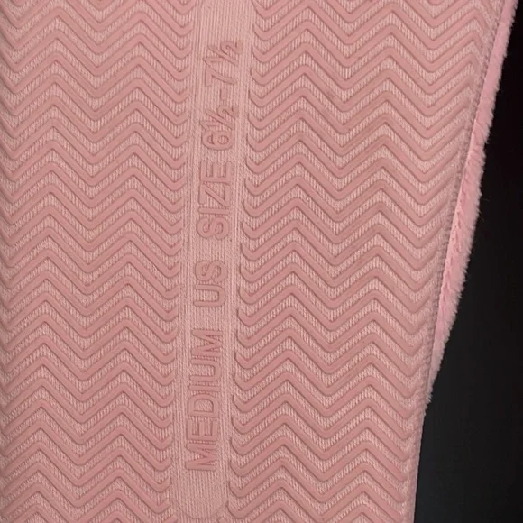 Luna Mellow Memory Foam Slipers 🌙 size M 6.5-7.5, NWT - Picture 5 of 5